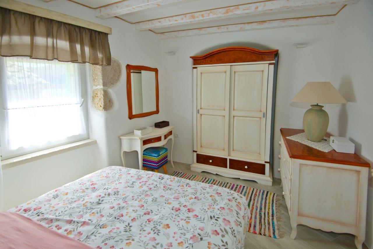 Apartment Sanjin With Sea View Baška Exterior foto
